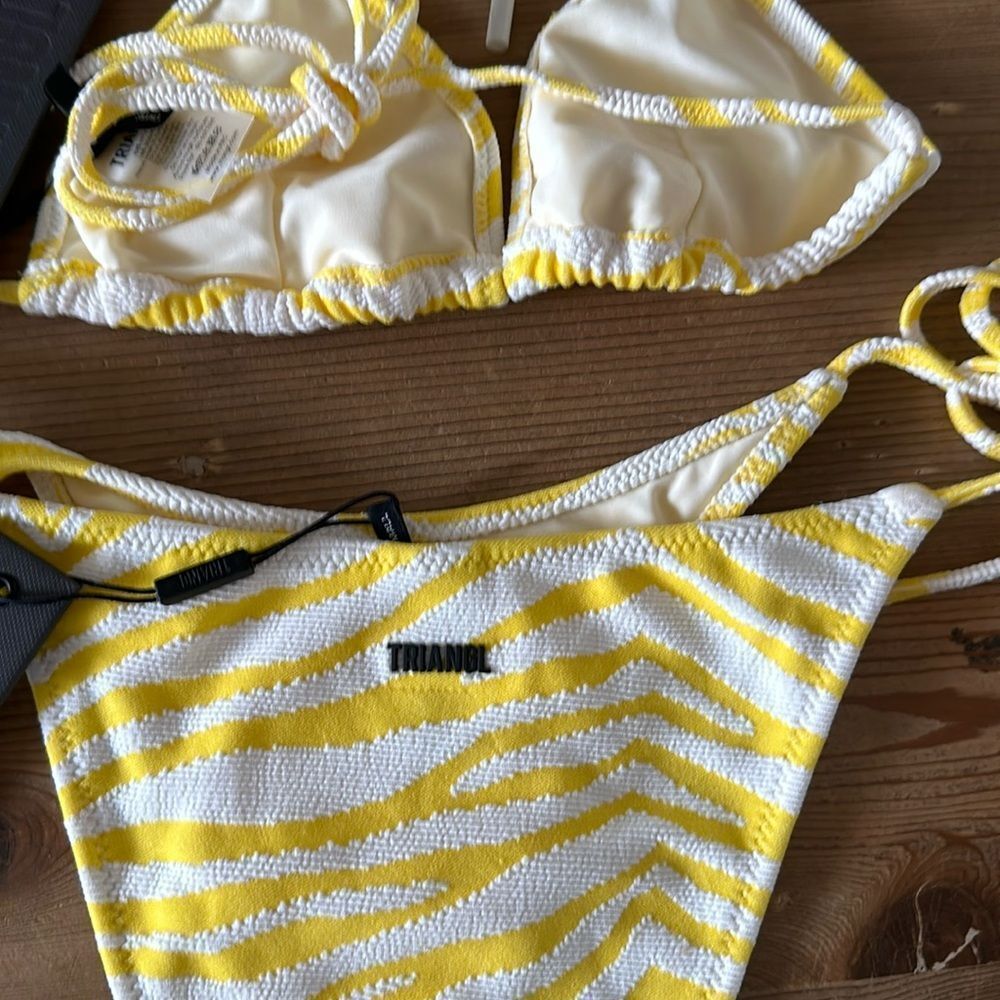 TRIANGL VINCA ZEBRA YELLOW WHITE BIKINI NEW WITH TAGS NO BAG - Picture 5 of 6